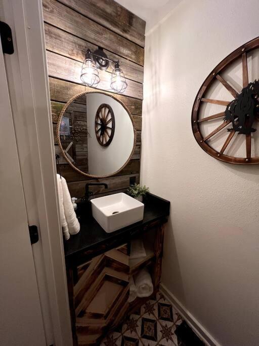The Horse Cabin At Natural State Cabins Morning Star Extérieur photo